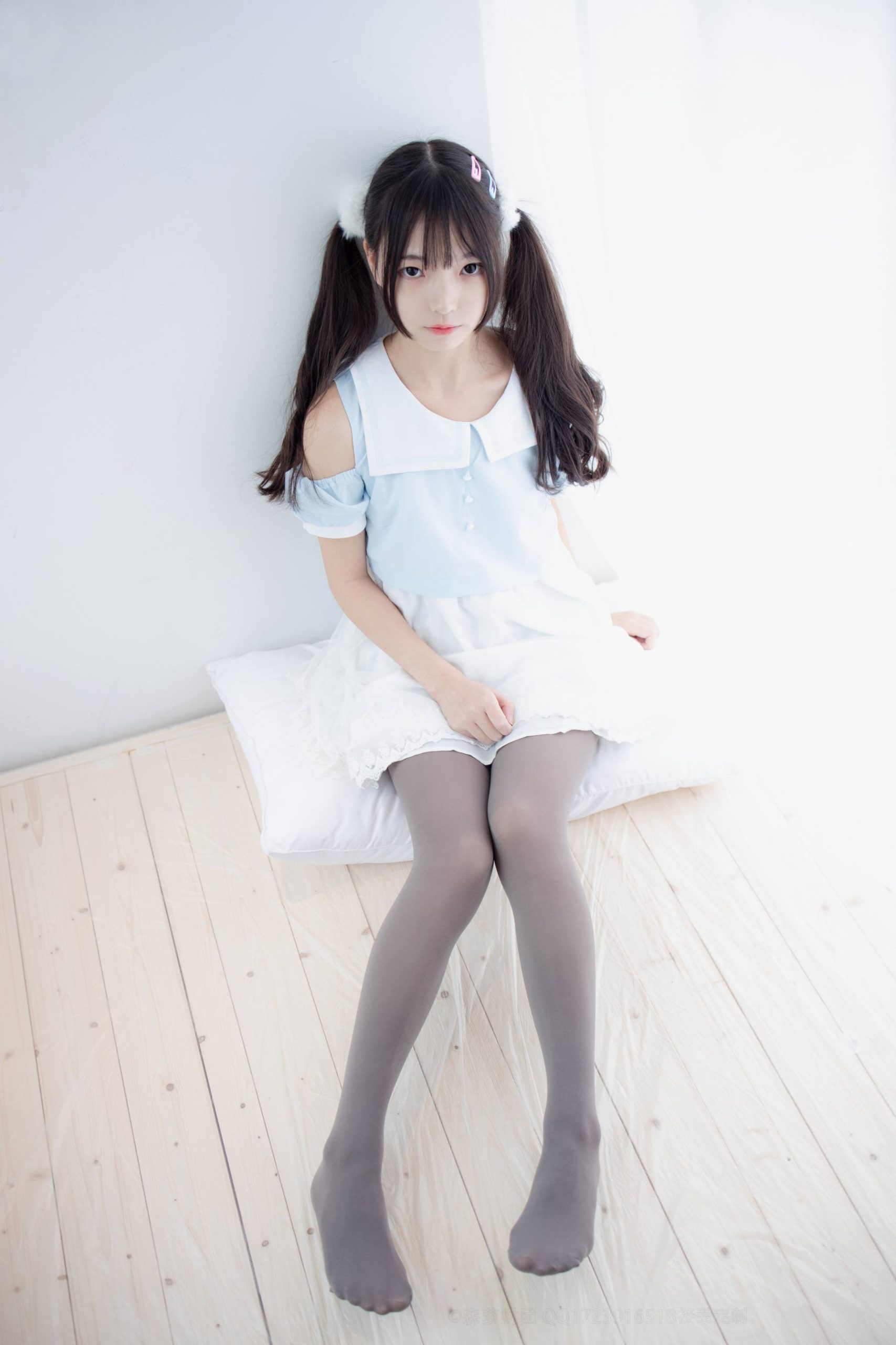 图片[2]-超级甜美的灰丝小姑娘【86P】20005-师姐图集