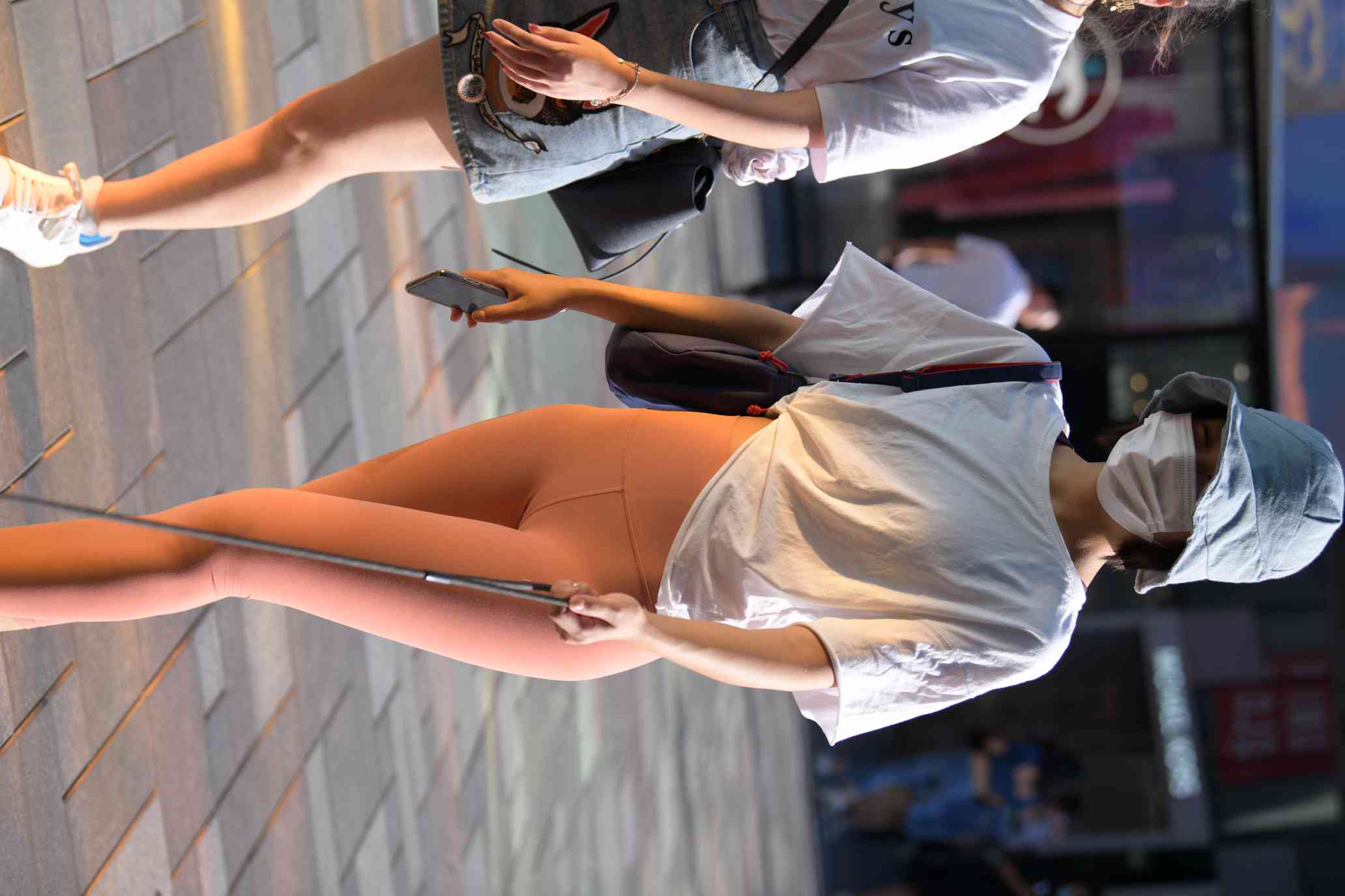 图片[2]-【免费】遛狗的瑜伽裤女人【60P】04031-师姐图集