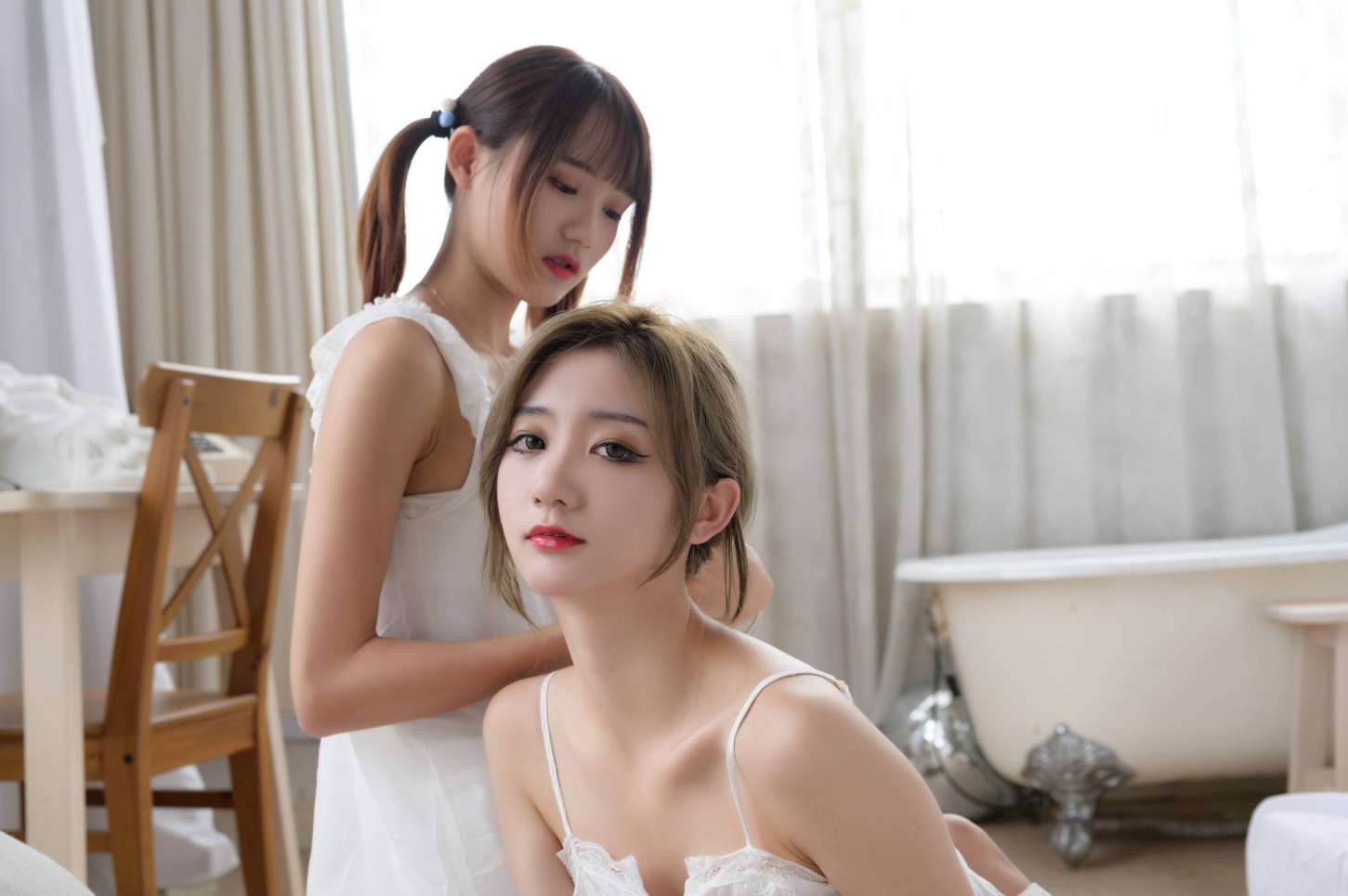 图片[4]-【免费】弹尤克里里的双马尾齐刘海女孩【35P】20024-师姐图集