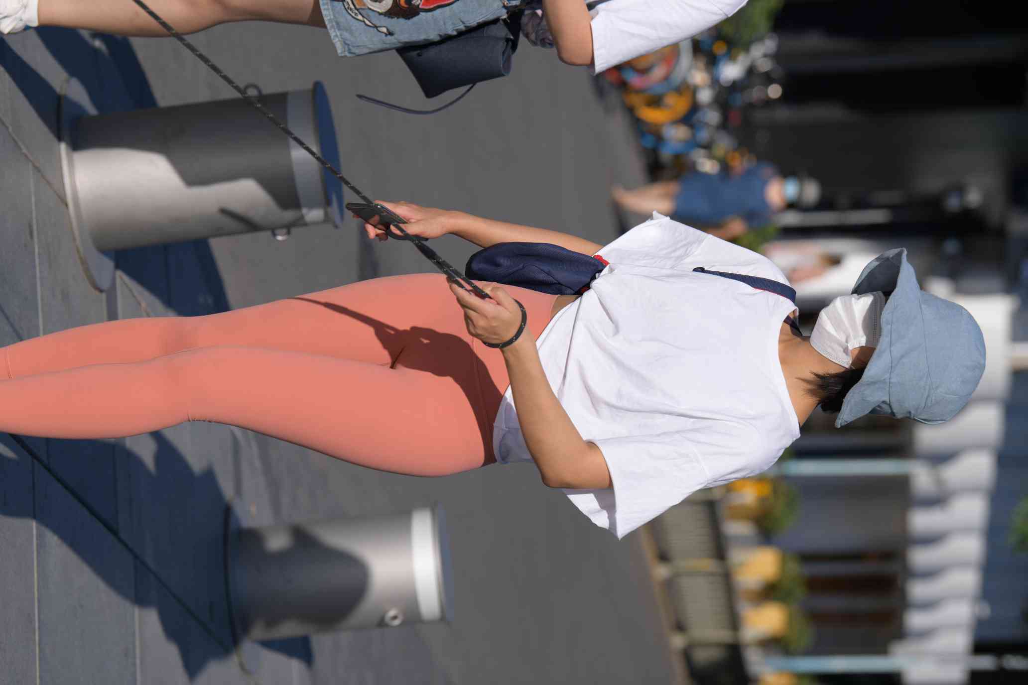 图片[3]-【免费】遛狗的瑜伽裤女人【60P】04031-师姐图集