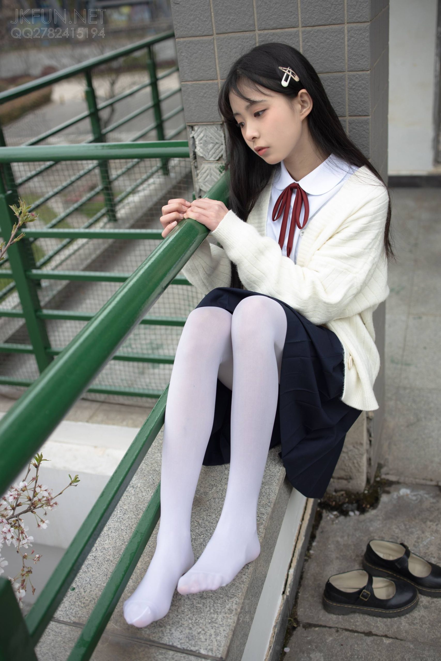 图片[5]-甜美可人的白丝姑娘【127P】20011-师姐图集