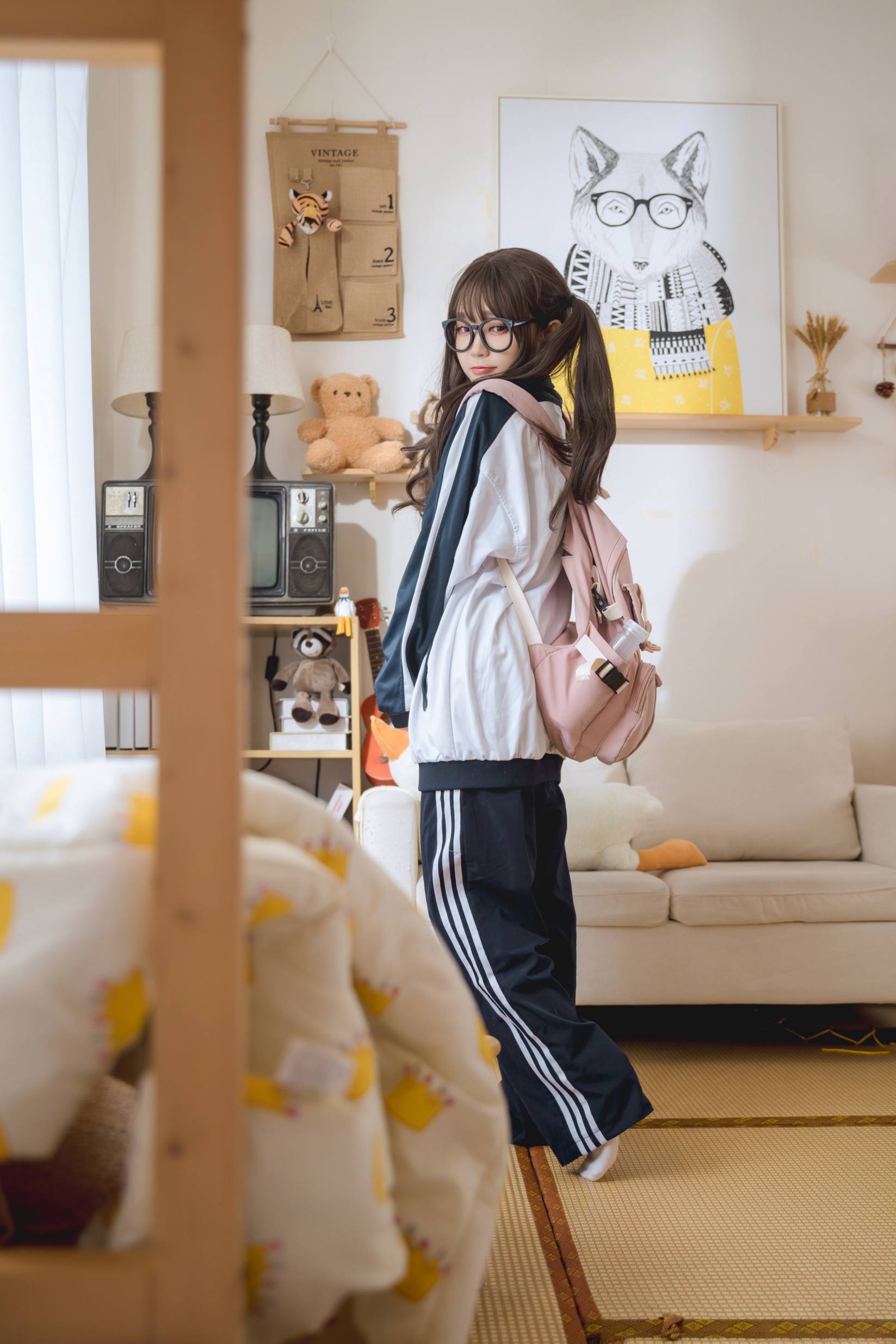 图片[3]-穿校服的双马尾女孩【64P】20010-师姐图集