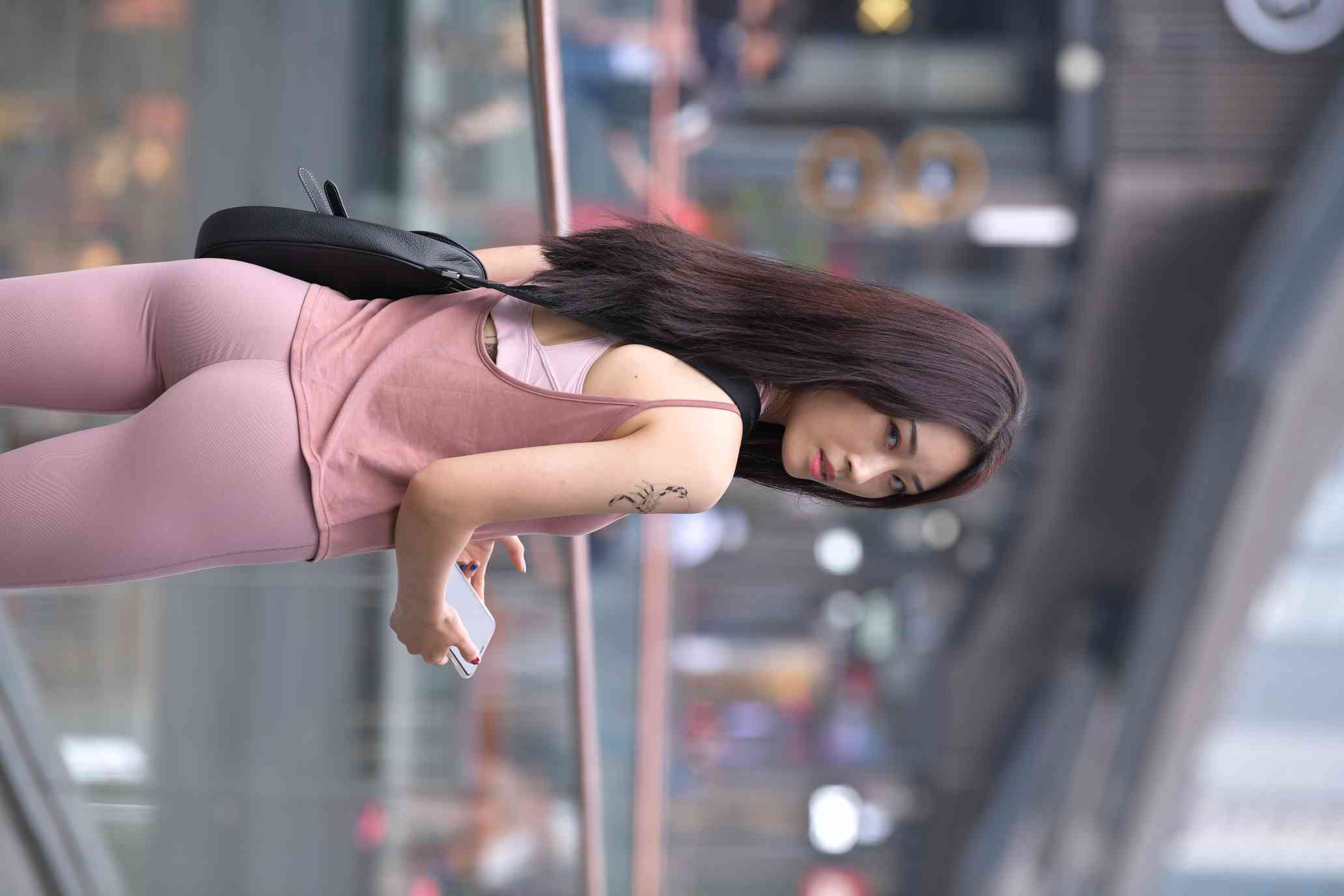 图片[2]-特别哇塞的瑜伽裤女人【217P】04018-师姐图集