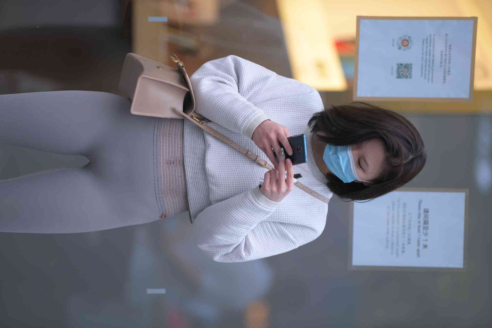 图片[3]-身材很好的短发瑜伽裤姑娘【157P】04015-师姐图集