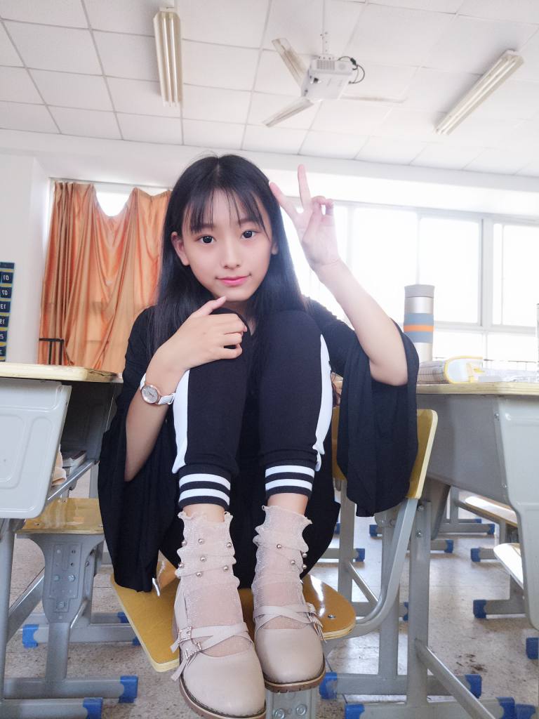 图片[5]-非常清纯的居家小姑娘【243P】20004-师姐图集