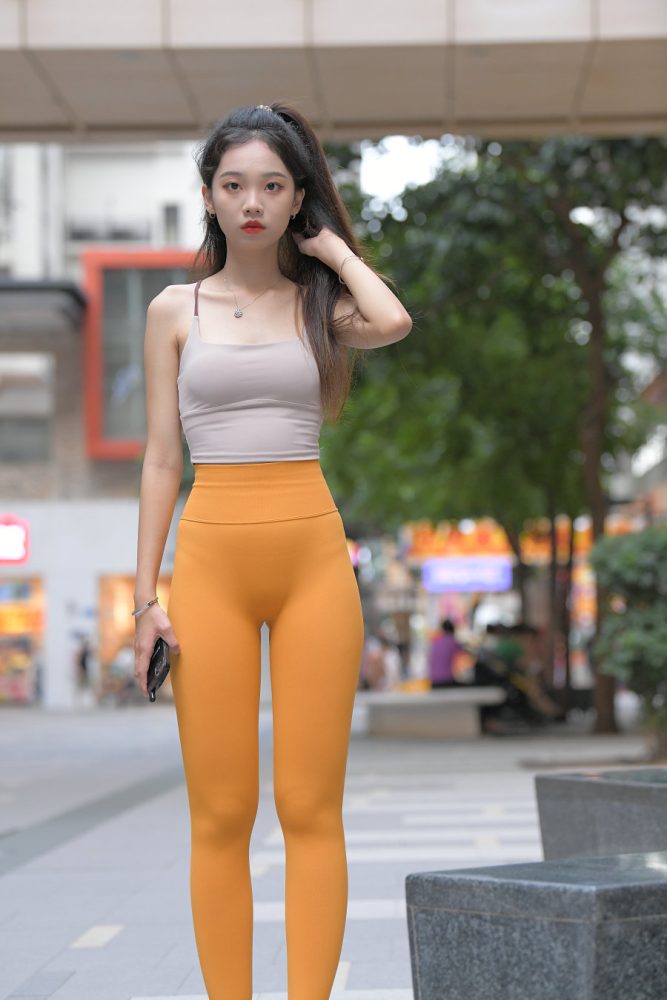 超级可爱的橘黄瑜伽裤女孩J3030 801P1V-28.0GB-师姐图集