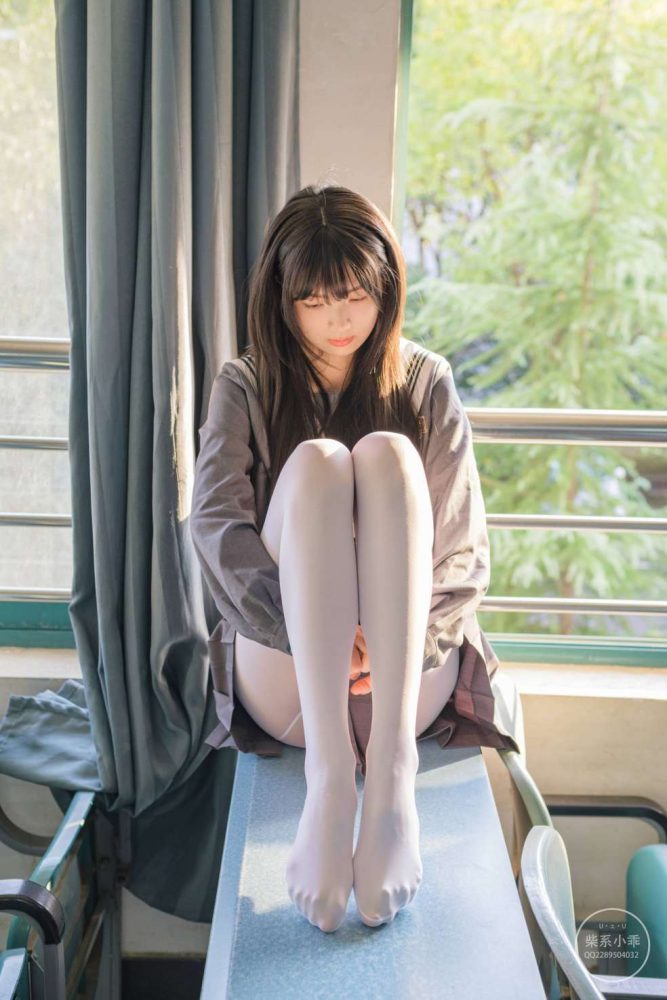 白丝清纯少女真的太可爱了【60P】20001-师姐图集