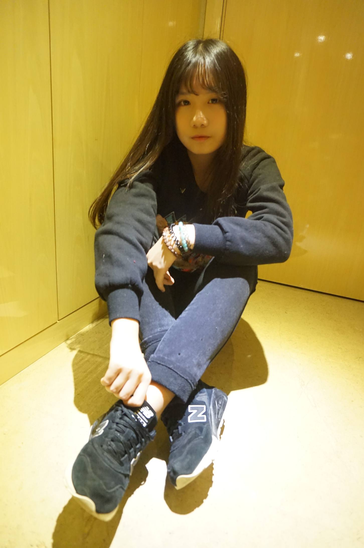 图片[2]-齐刘海的长发女孩【70P】20016-师姐图集