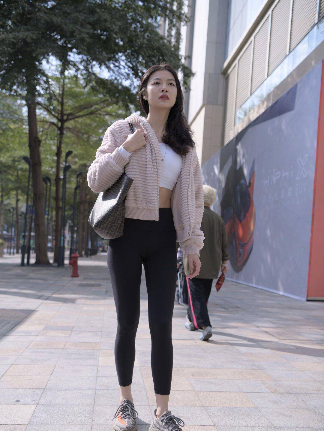 图片[2]-逛街的紧身瑜伽裤女孩 J1455 411P2V-26.6GB-师姐图集