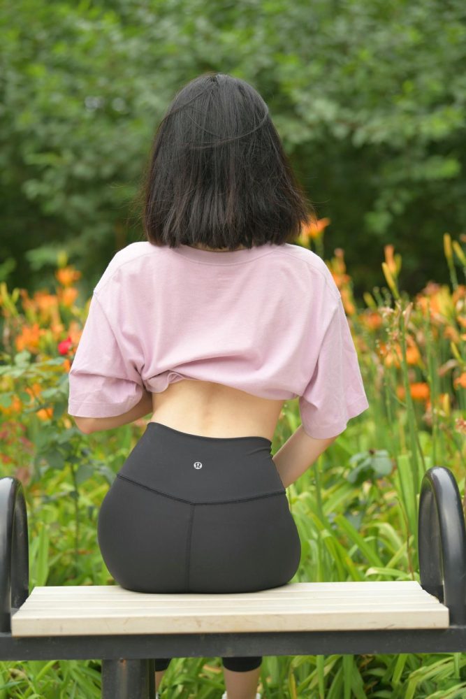 图片[2]-穿瑜伽裤打篮球的大三女孩J2198 463P1V-18.6GB-师姐图集