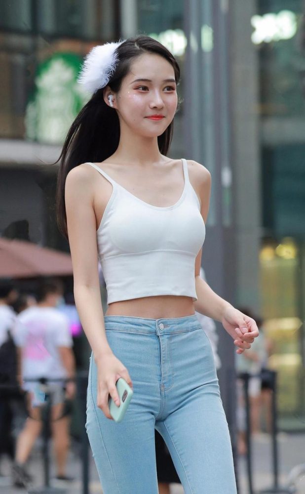 非常漂亮的牛仔裤女孩 J2144 98P1V-1.92GB-师姐图集