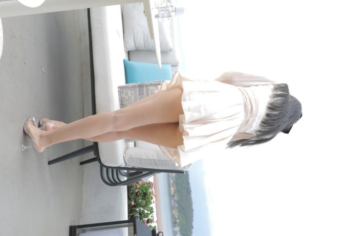 戴黑色蝴蝶结的长发女孩【369P】00027-师姐图集