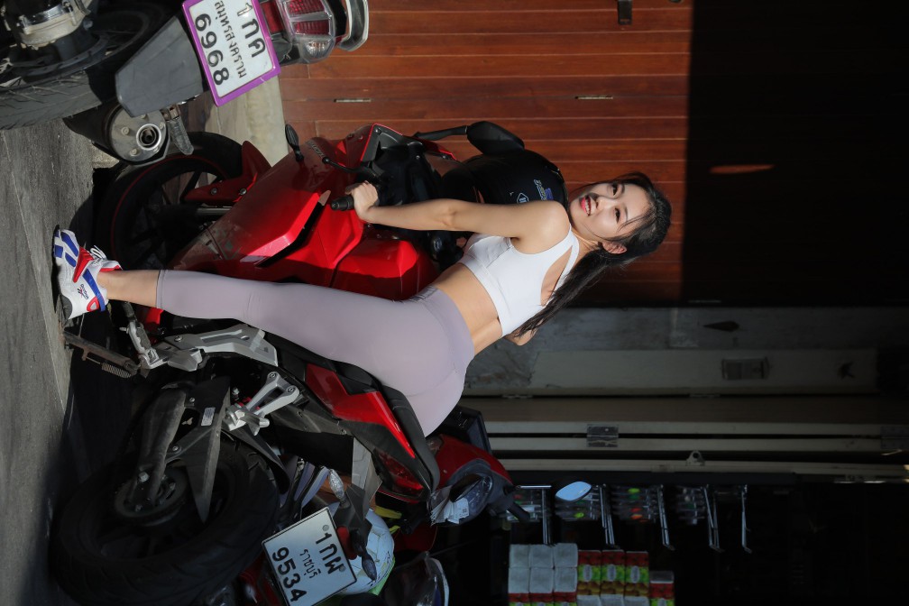 图片[5]-逛街的马尾辫瑜伽老师【556P】00016-师姐图集