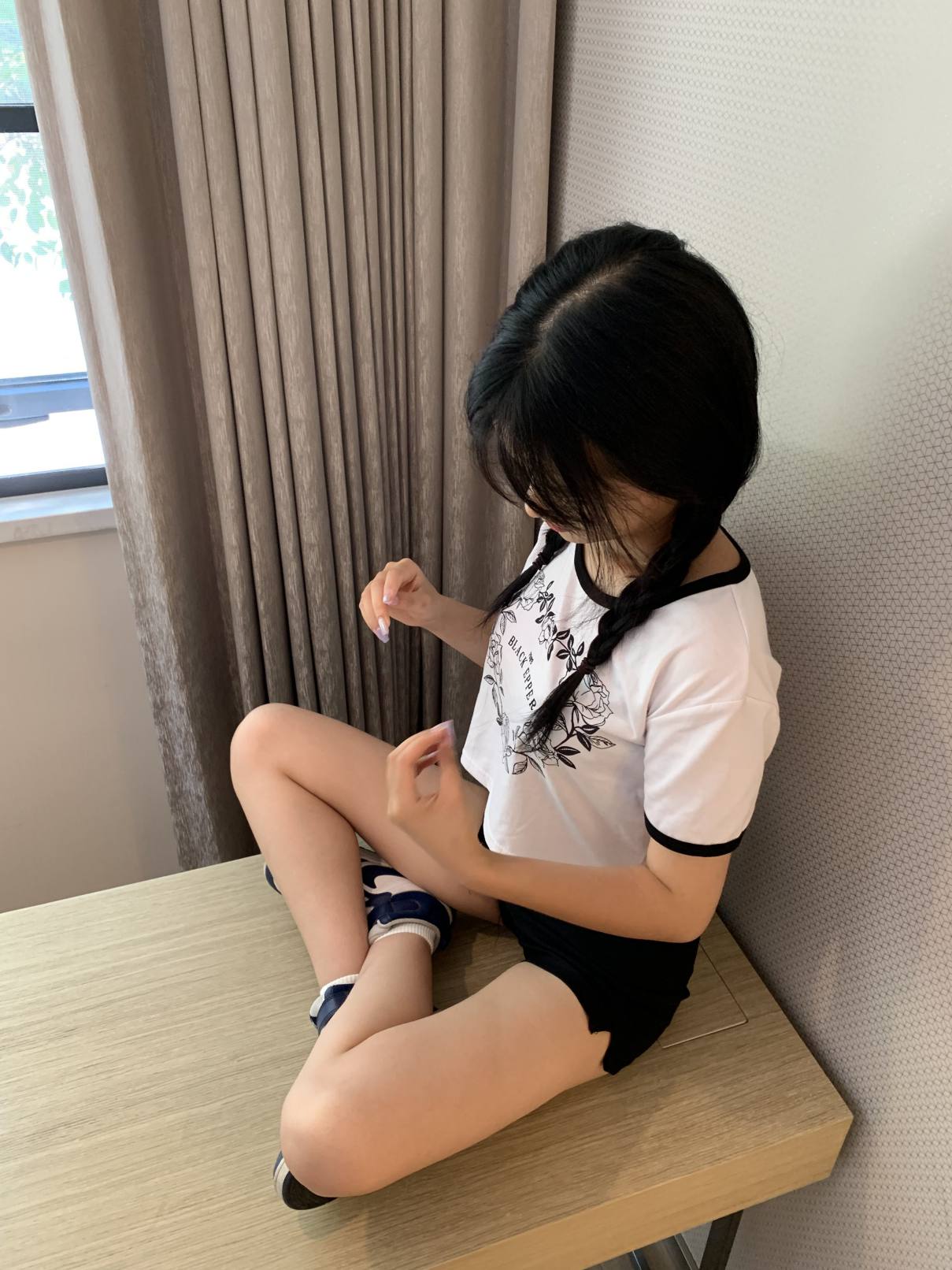 图片[4]-调皮的白袜女孩【149P】20017-师姐图集