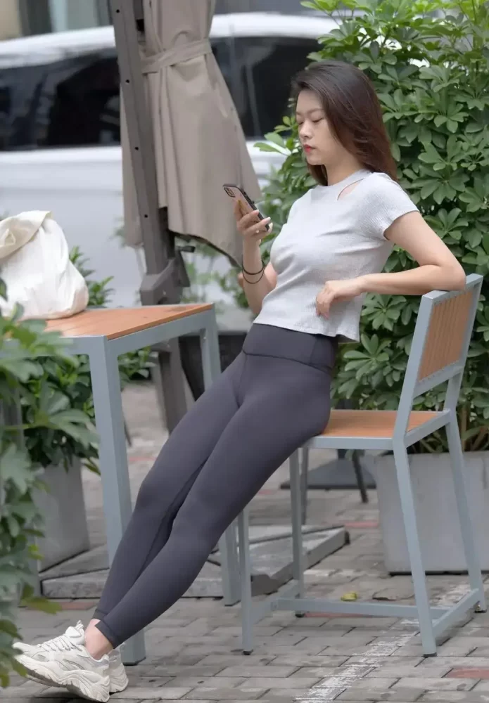 图片[4]-黑色瑜伽裤靓丽女孩J2200 905P1V-30.5GB-师姐图集