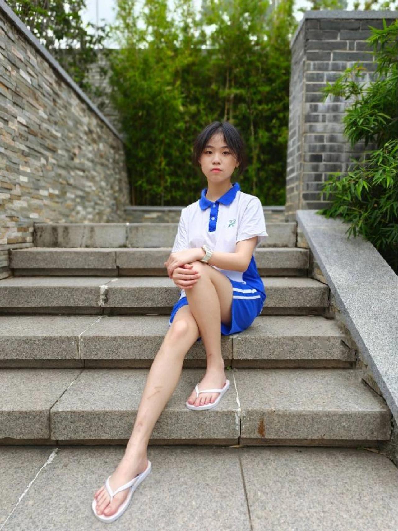 图片[3]-穿校服非常清纯的小姑娘【49P】20003-师姐图集