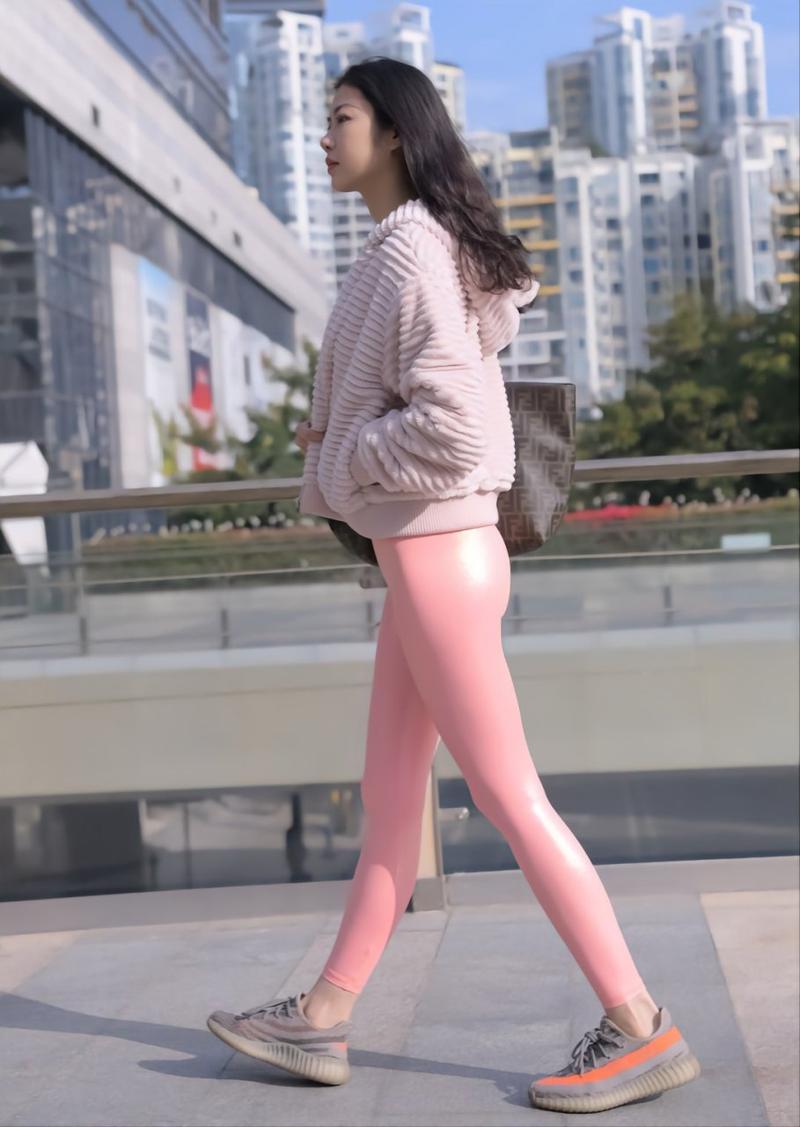 图片[2]-粉红色紧身裤的女孩 J1482 365P2V-18.1GB-师姐图集