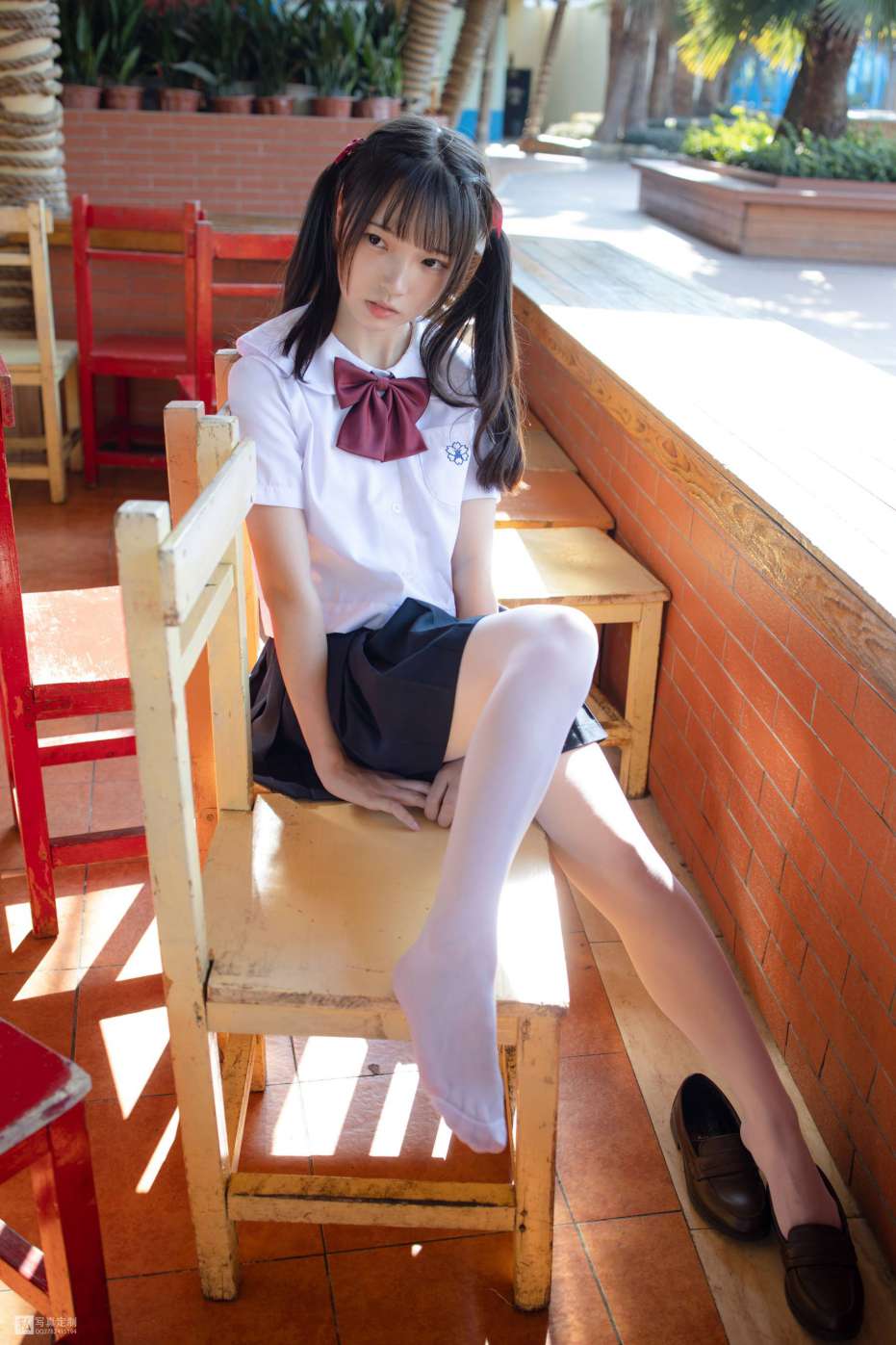 图片[1]-眼神好清澈的双马尾白丝女孩【75P】20019-师姐图集