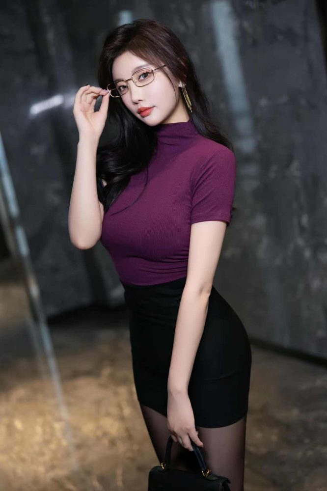 杨晨晨-纯欲风【100P】J9102-师姐图集